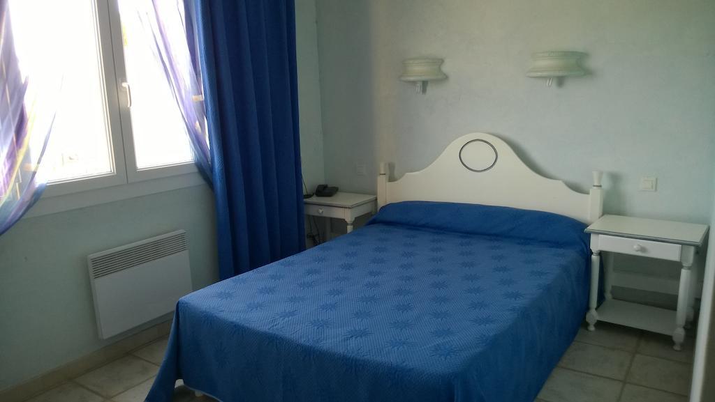 Hotel Les Cavalets Бодюен Стая снимка