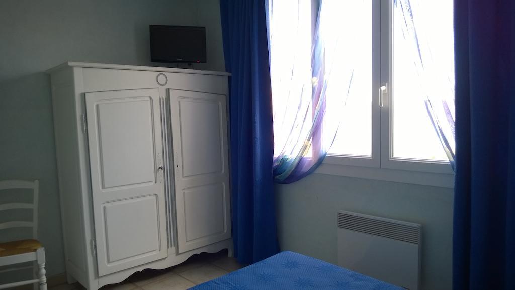 Hotel Les Cavalets Бодюен Стая снимка